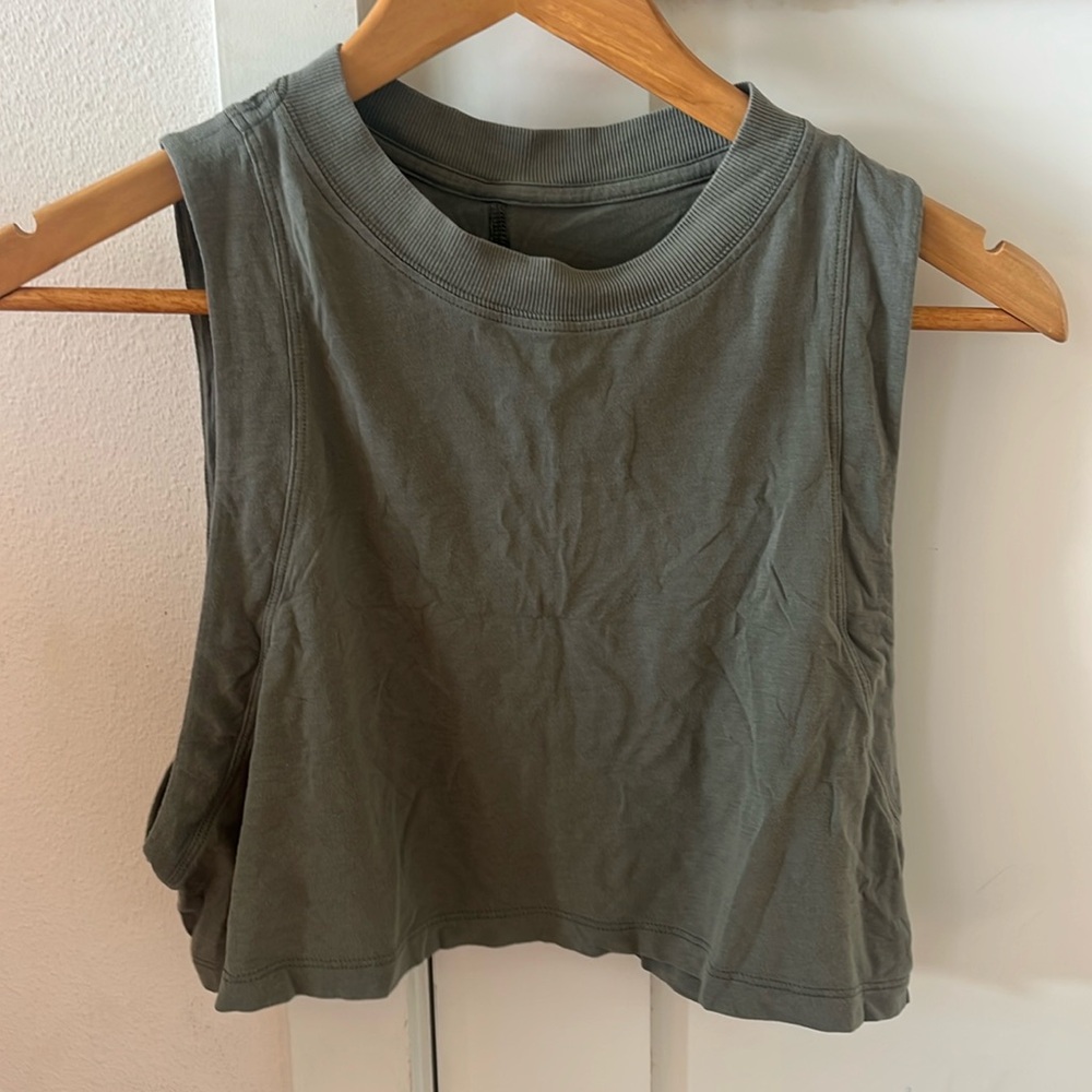 Lululemon All Yours Crop